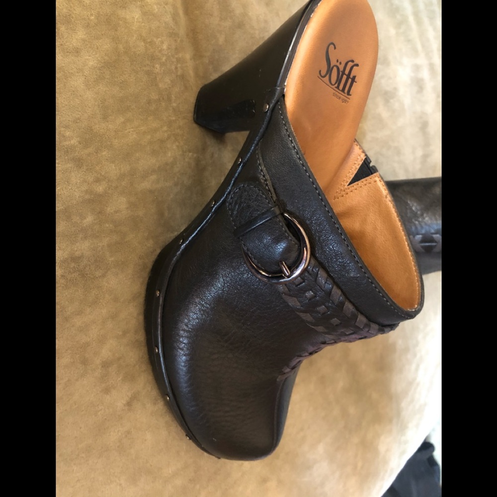 Women’s Clogs